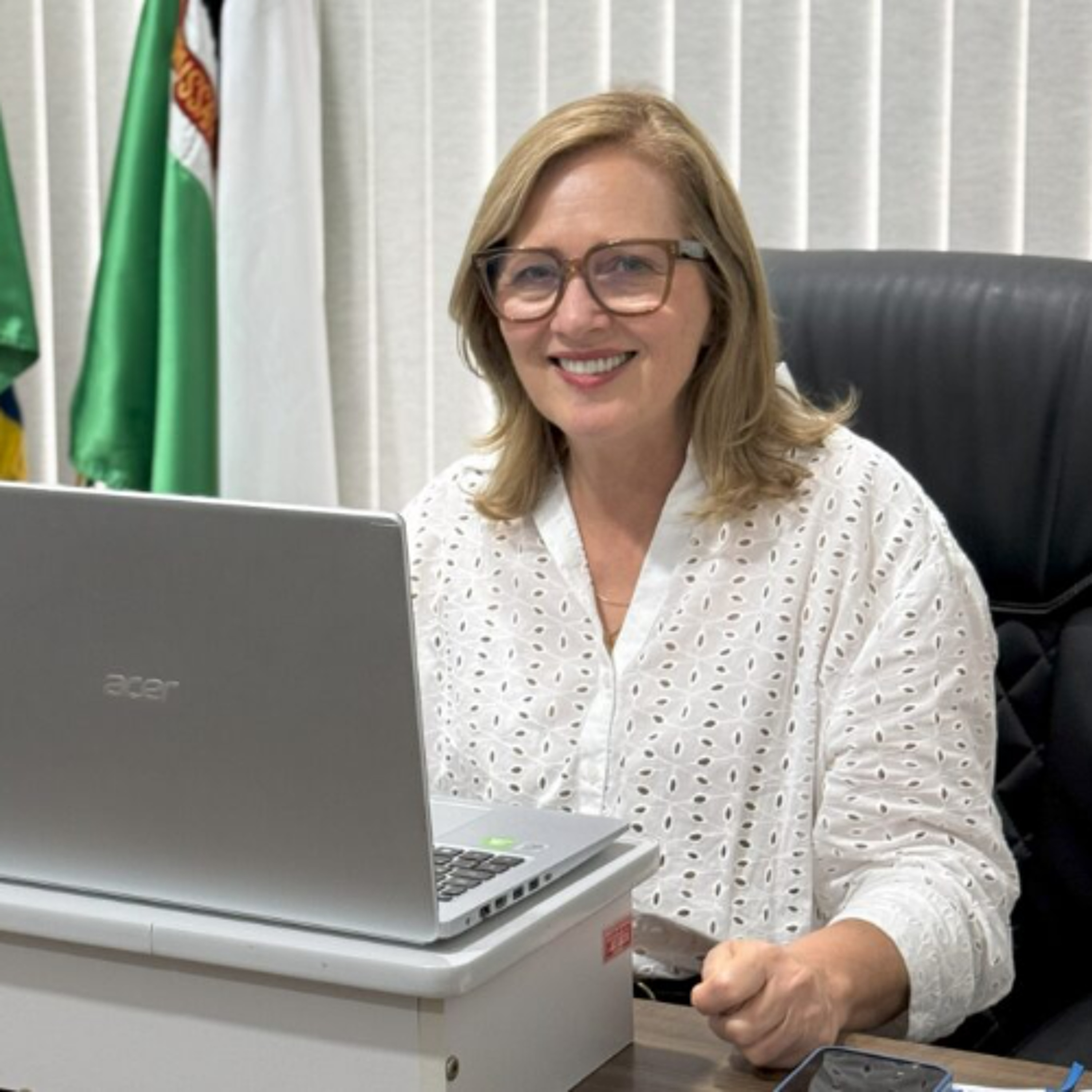 Prefeita Stela Talamini faz balanço do primeiro ano de governo em Urussanga episode artwork