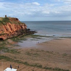 CHILLING ON THE BEACH WITH THESE CHORDS