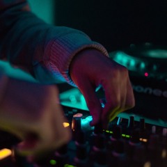Mixes ┊ ▶︎ •၊၊||၊|။||||| ♫