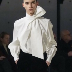 HAUTE