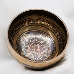 手打シンギングボウル 13cm ▼アウトレット▼【ダブルドルジェ】528Hz,852Hz検出 IG240817 - 13G
