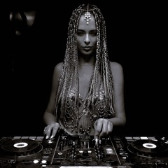 Show // Africa Burn 2024 // Dunes Meet Tunes Stage with Live Vocals