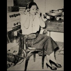 أم كلثوم - غنّي لي شويّ شويّ (مقطع) | تسجيل محسّن - ديسمبر 1952