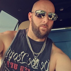 Redneck Heartbreaker.mp3