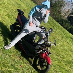 see me up in the club r kid