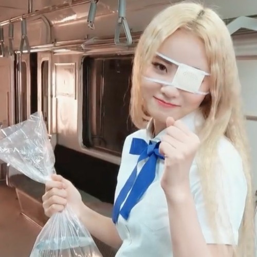 loona jinsoul - singing in the rain ! sped up