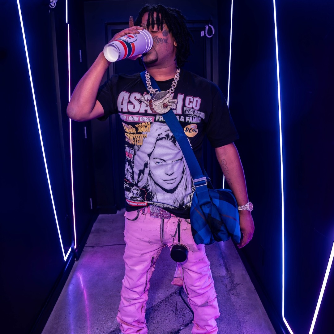 artworks-mL2jGwY94OMgBE4C-