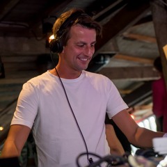 The Legendary Cafeina Beach Party 2021 Mixed By Youri Parker.MP3