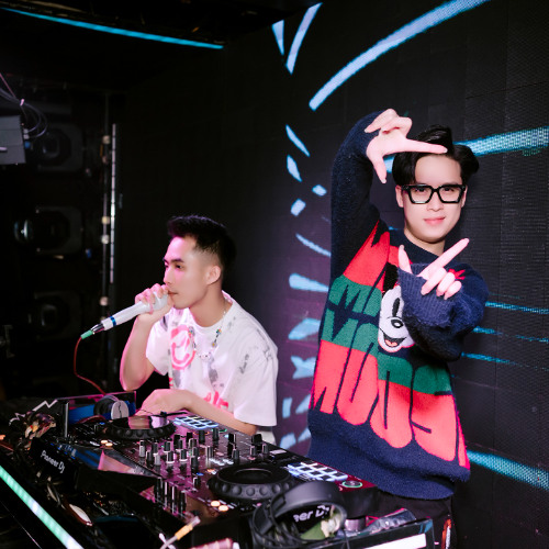 Khi Em Lon x Em Hat Ai Nghe - Nam A x Justyn