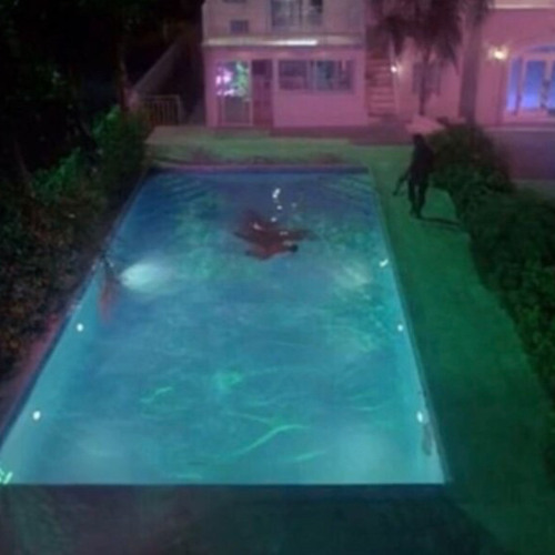 GLOOMY GHOULZ  #skinforpresident (prod. kash paint)