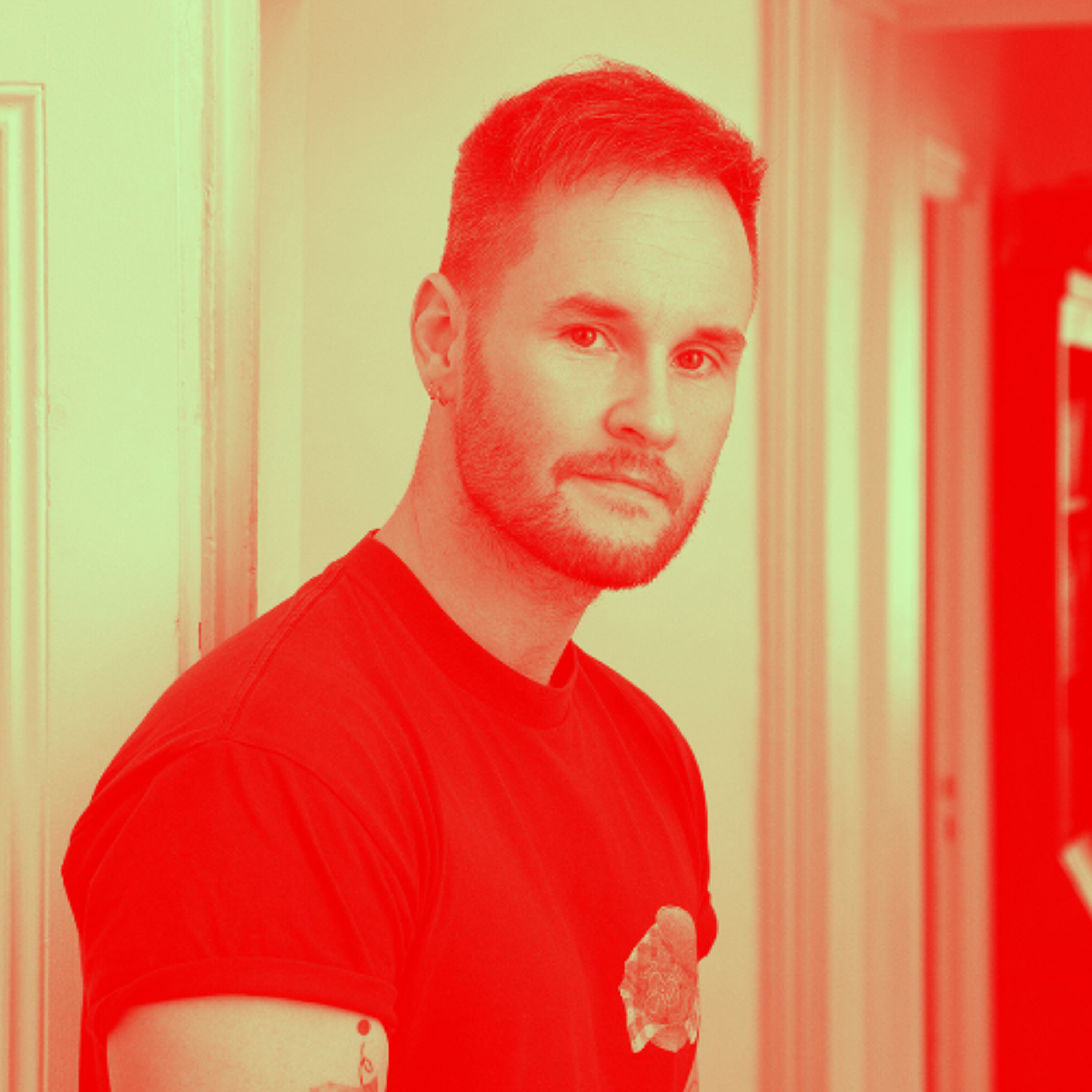 Julien Dufresne-Lamy – Elizabeth va très bien