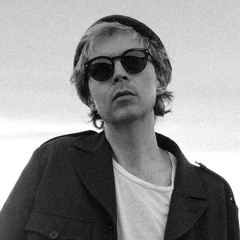 BECK : SHAKE SHAKE YOUR TAMBOURiNE