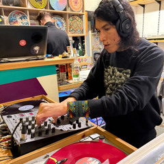 2025 09 25 PhonoTouch Vinyl Session at Phono.cz with DJ César Chunk