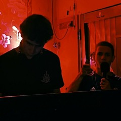 Dan-e-low & GOD3