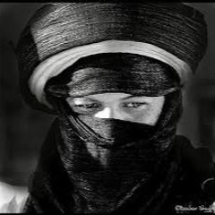 لامية العجم (أصالةُ الرأي صانتْنِي عن الخَطَلِ) - مُلحّنة