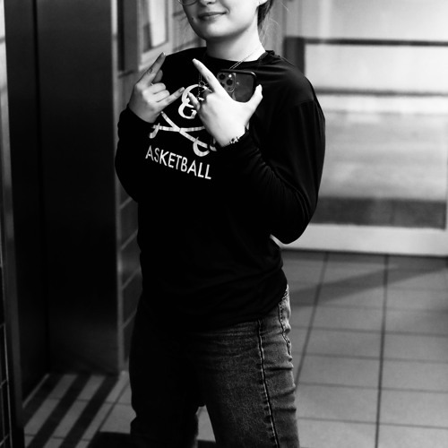 Chasing Horizons (Cello Reverie)