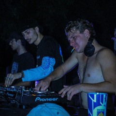 ARAXX vs SNOOZE // BLUE MOON MIXX