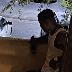 STUNNA FT TRILL AVE- HENN ON ICE