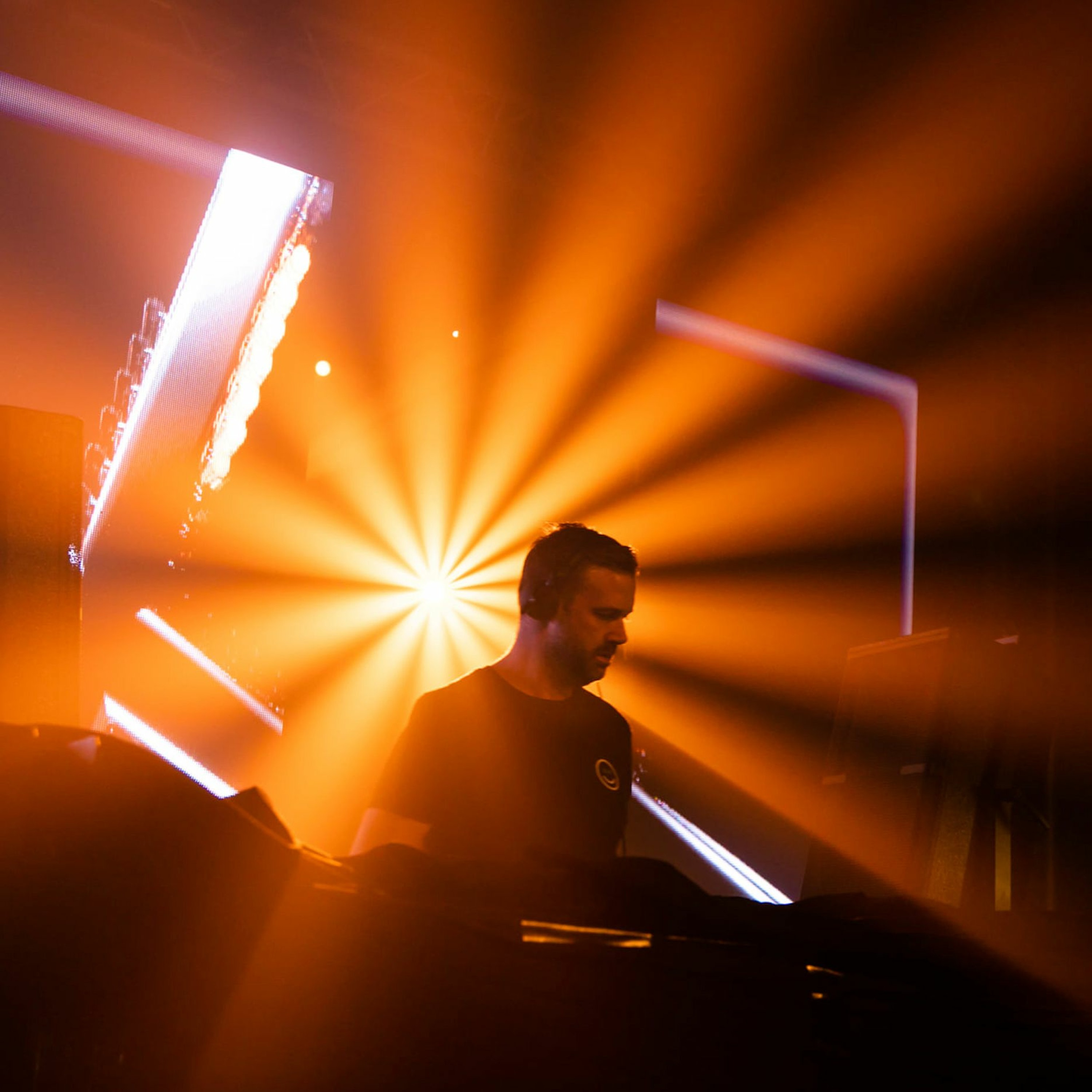 Paul Thomas presents UV Radio