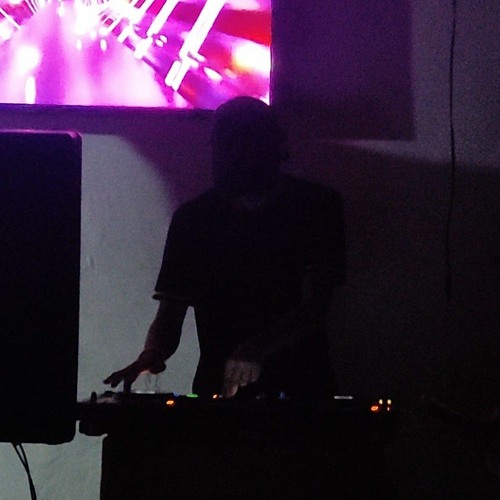 QUE NO LE BAJE-HARRISON DJ (11)