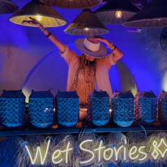 Wet Stories, Santorini