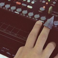 metal fingers