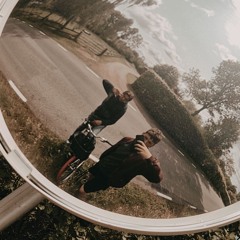 Jayson vid matbordet  (prod. cash baby)