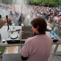 Kiqo - SANTSAT @Kamaraerdő 05.18