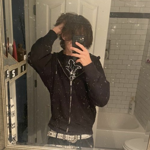 Whats Mine ft. glofromda4