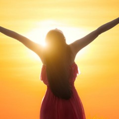 Shining Brightly...as heard on LOVE AND MARRAIGE DC (OWN)