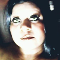 TWILIGHT TEMPTRESS
