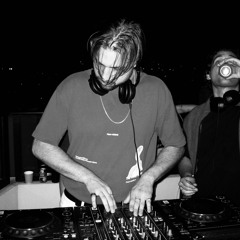 The Dark Night - Davinji