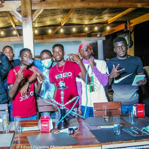 Mo Nami(C/ Negrinho, Lil Seven, Txoboy Ed-N & Wesley C)