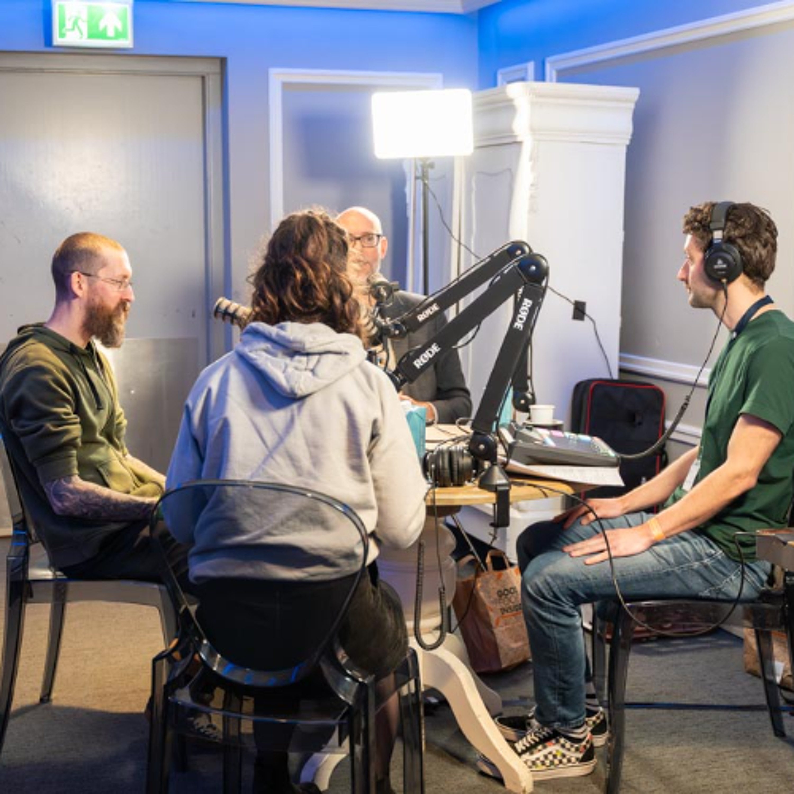 Vogelverhalen 31: Gierzwaluw, Raaf en Zwarte Kraai