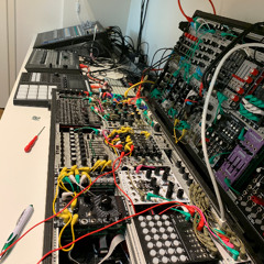 QU-ST105  23  Maschime + Modular 13