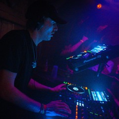 SET | FROM HOME | KDO DE NOËL | 06.12.2025 | WAV