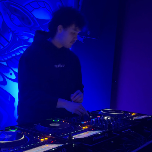2FACE DNB MIX