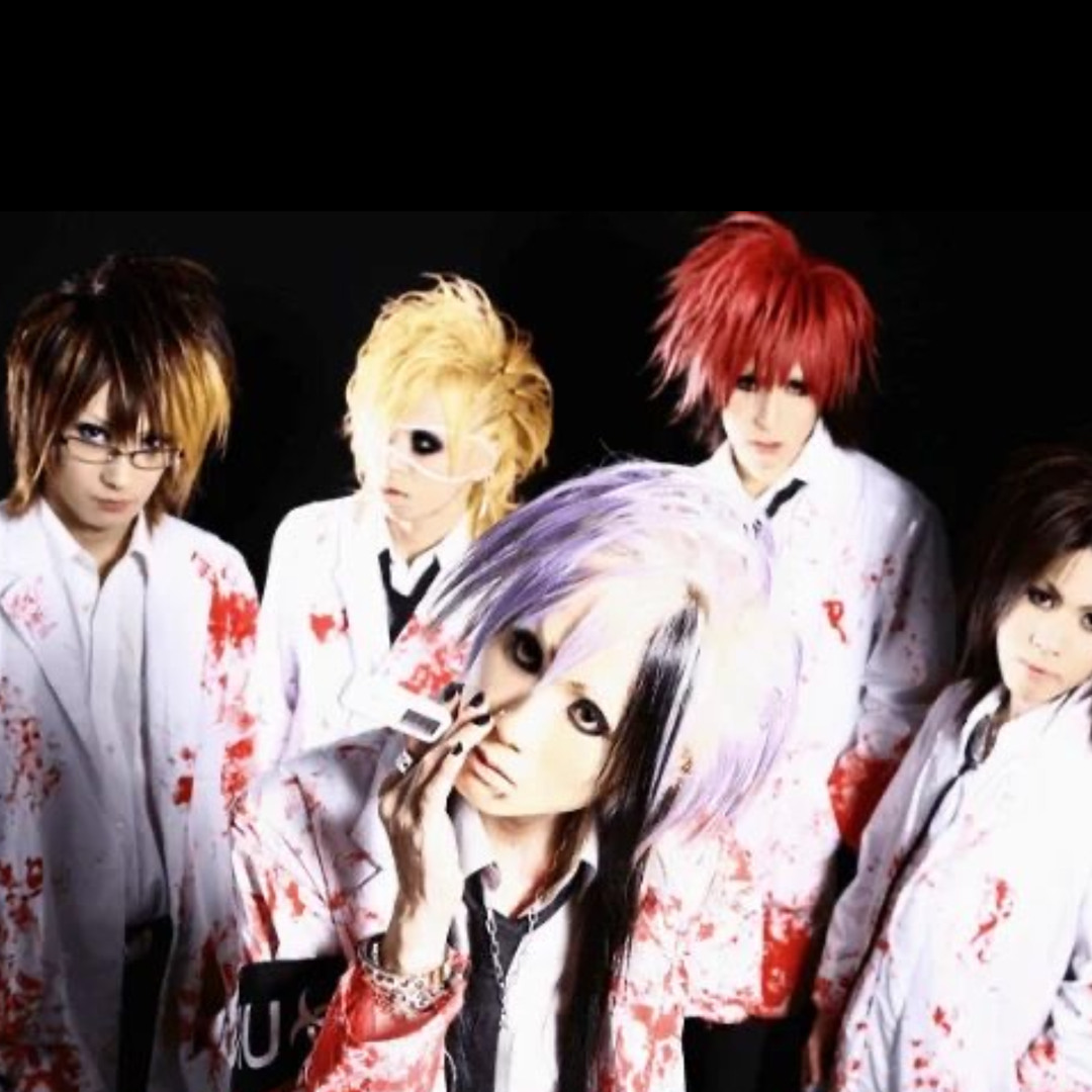 artworks-mfxiRPkNuQYzzWv2-