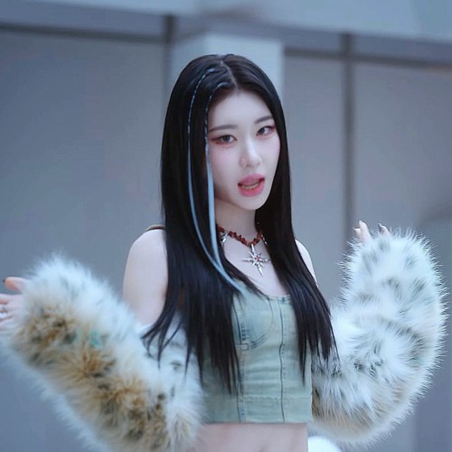 Stream ITZY - Mr. Vampire (Instrumental)★°.• by Seonhwa★°.• | Listen ...