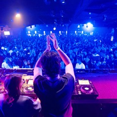 KEUSMO - Petit Salon This is Techno