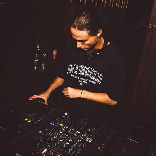 Quicksand (Lochie Arthur Bootleg) - Caro Emerald
