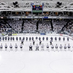 UNH Hockey Warmup