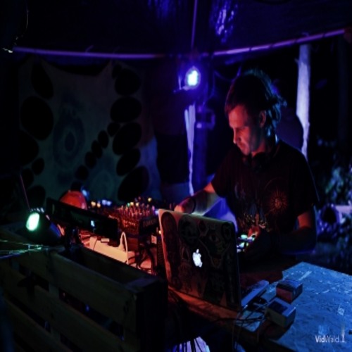 Master.of.Trippy @ homeRitual