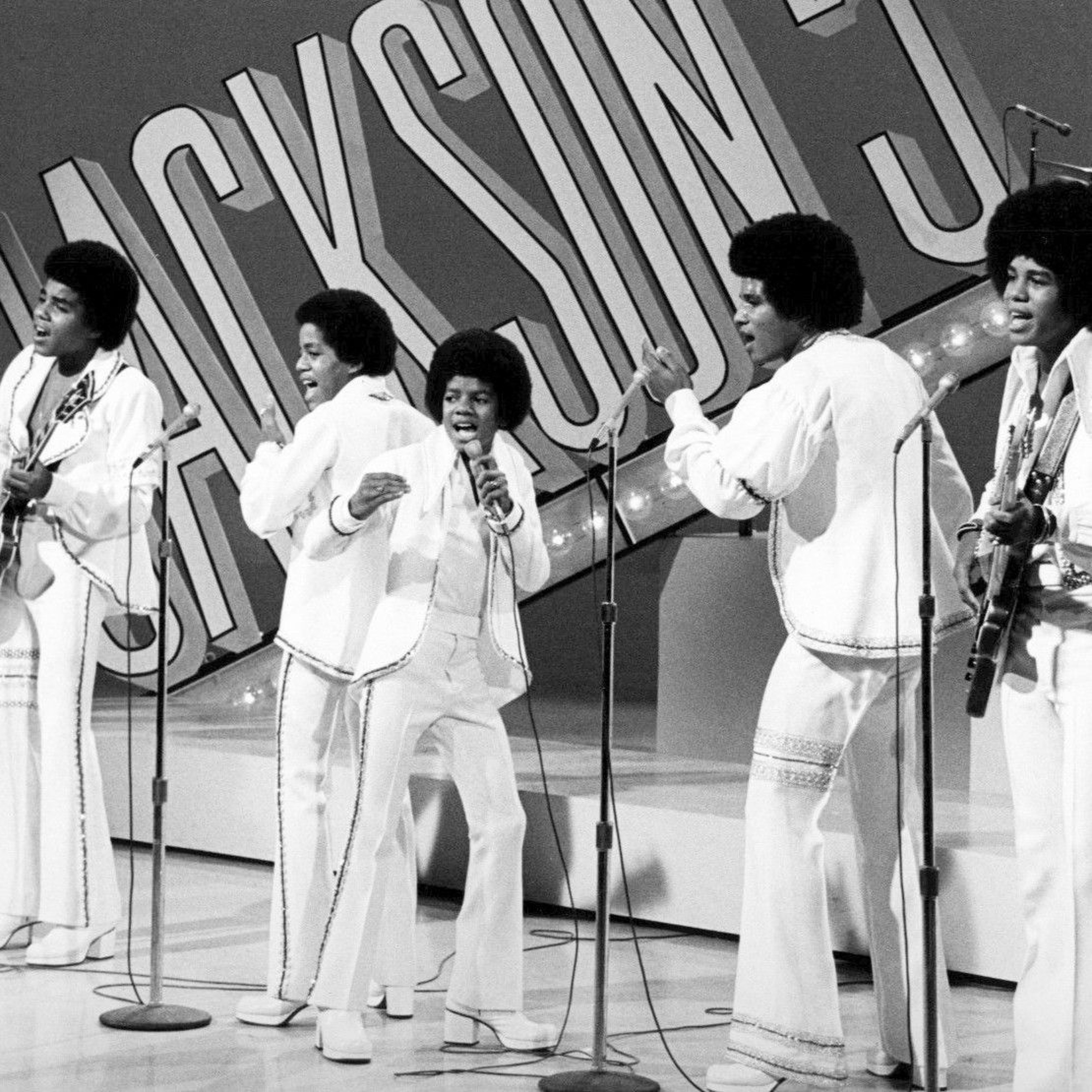 jackson 5 christmas day synth loop episode artwork