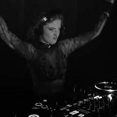 Nye Festival 2023 - Myrthe H. Closer set