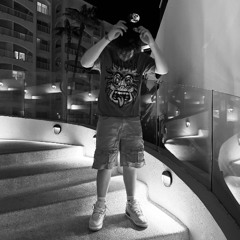 ghost (23.558x23.558)