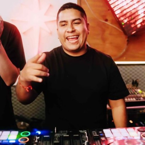 NOCTURNOS SESSIONS #05 - DJ CRISTIAN MONTEZA (REGGAETON OLD SCHOOL)