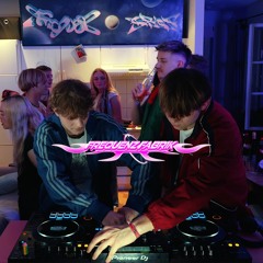 Frequenzcast 001: humae b2b Juu