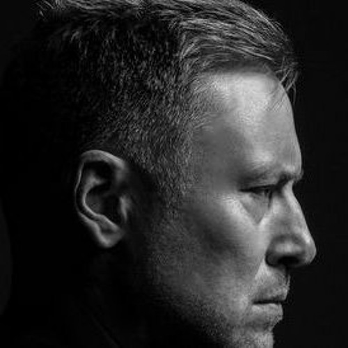 UMEK as Zeta Reticula - Vinyl-Only Electro Set (2021.04.15 - Facebook Livestream)