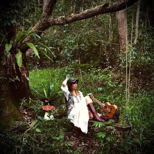 U mushuk bilan yuzimga otirdi va keldi Emma Starr ishtirokidagi toliq metrajli Amerika porno filmlari